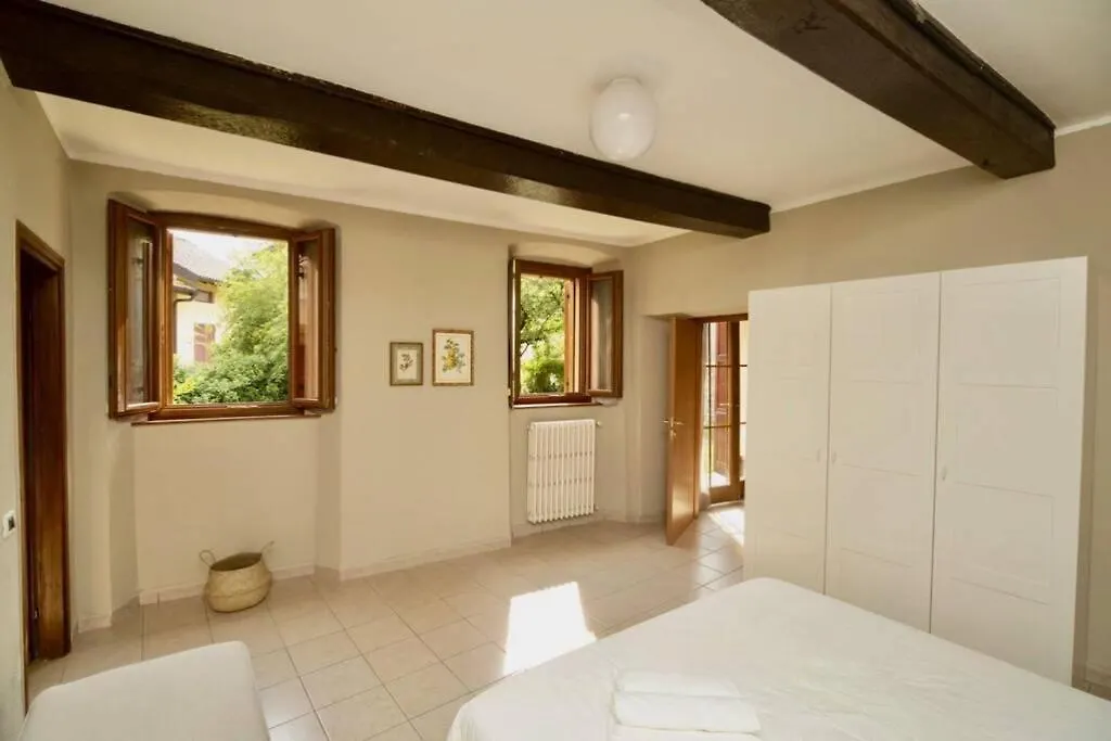 Contempora Apartments - Ca' Brenta Garden San Fedele Intelvi 0*,  Italy