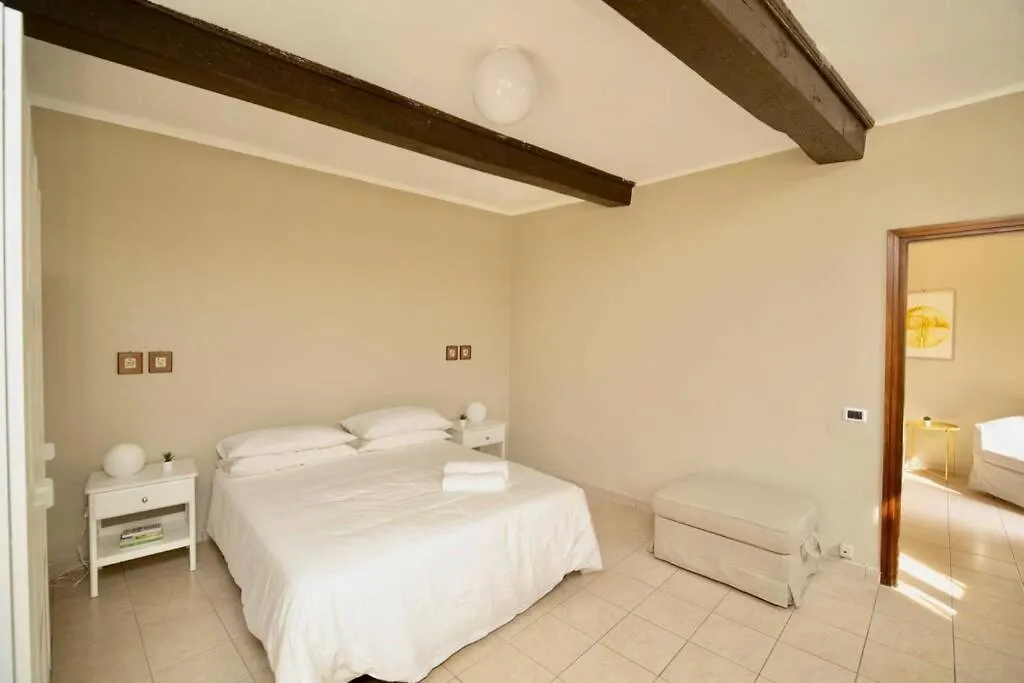 Contempora Apartments - Ca' Brenta Garden San Fedele Intelvi Italy