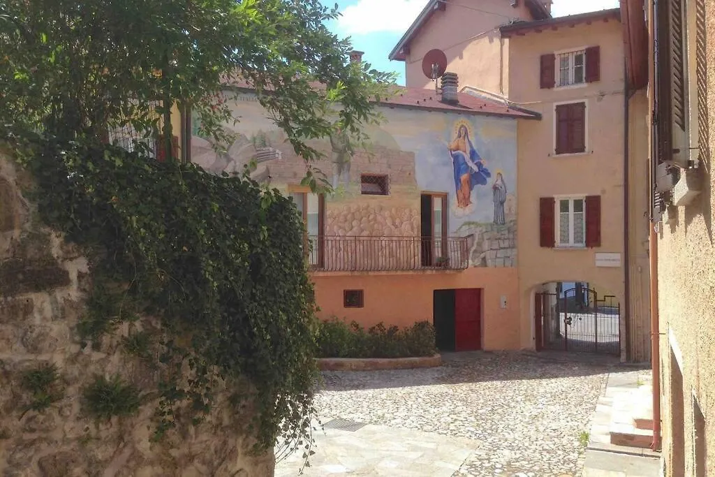 Contempora Apartments - Ca' Brenta Garden San Fedele Intelvi